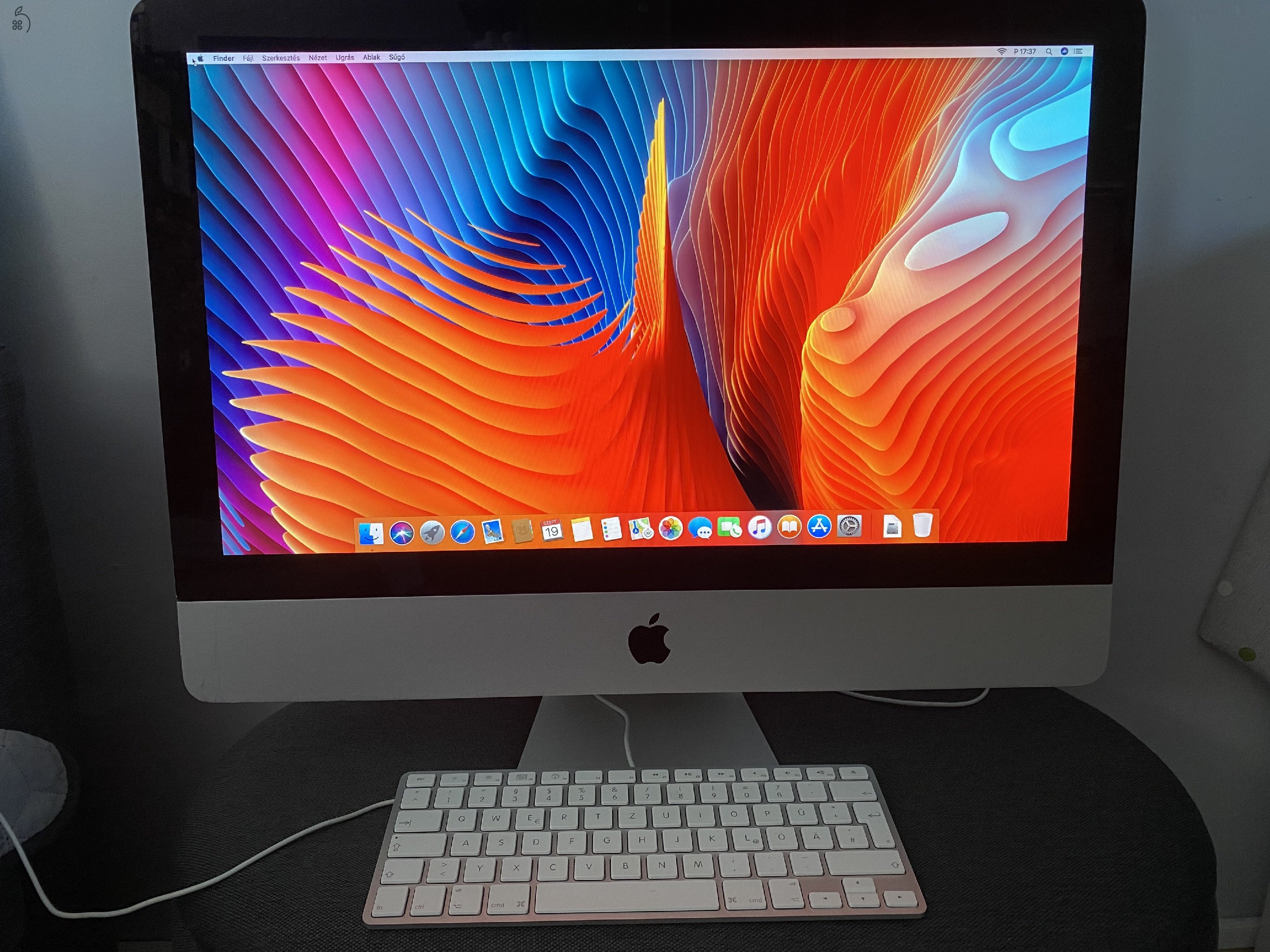 Apple iMac 21.5