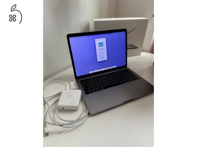 Retina MacBook Pro 13” – 2017, Touch Bar, 256GB SSD, Magyar