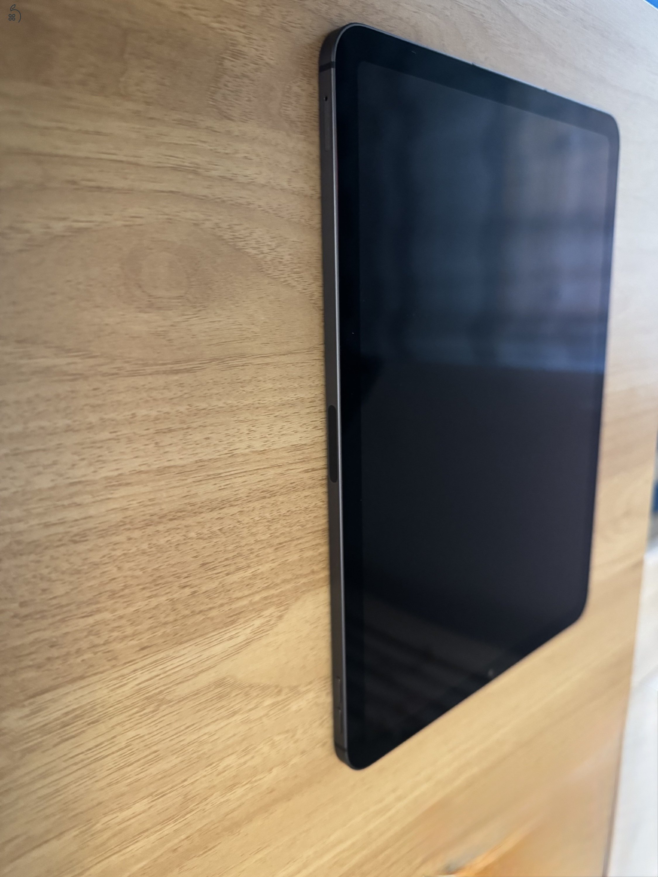Apple ipad air 5th gen. 64gb wifi+cell