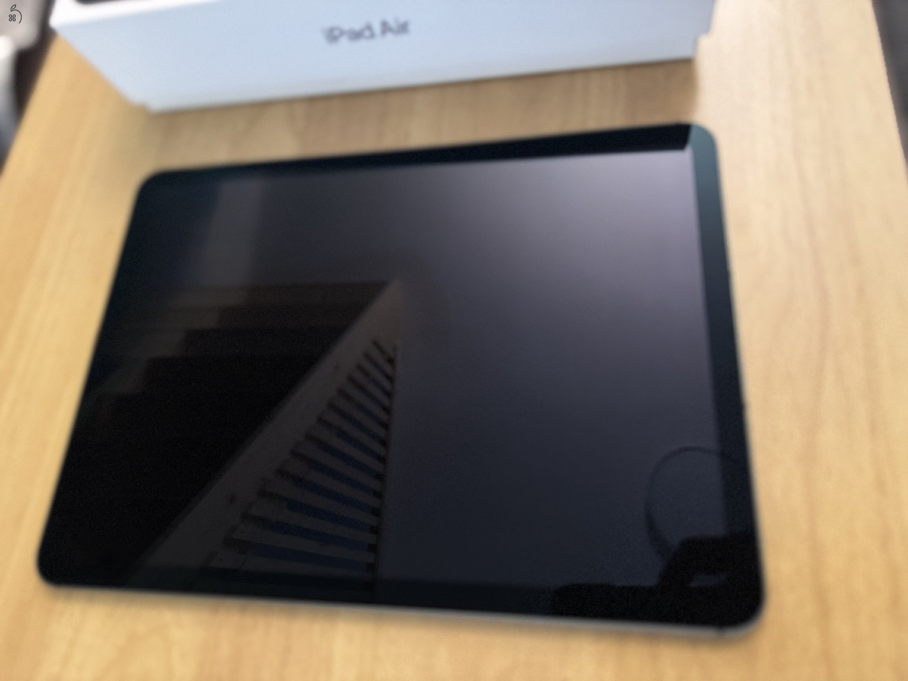 Apple ipad air 5th gen. 64gb wifi+cell