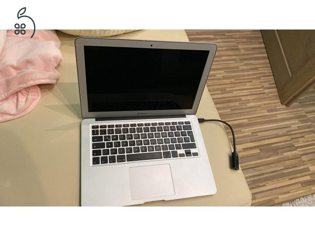Macbook Air (2015) 13”