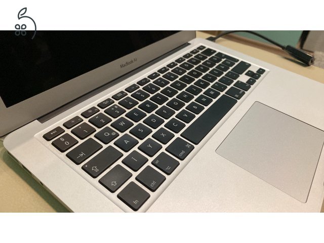 Macbook Air (2015) 13”