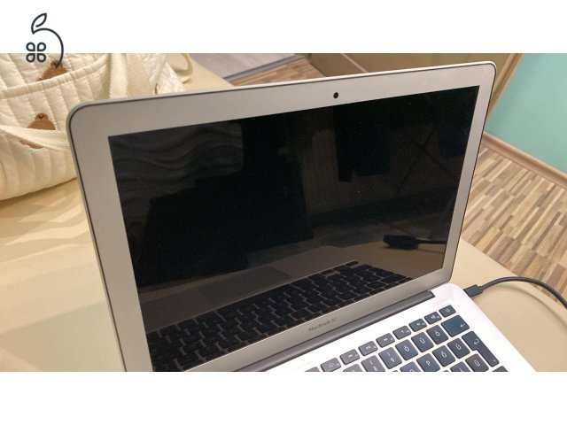 Macbook Air (2015) 13”