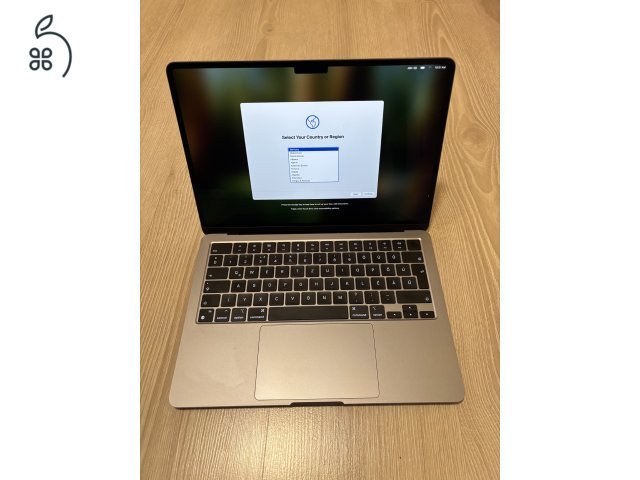 MacBook Air M3 (2024) 16Gb/512GB/HUN Újszerű