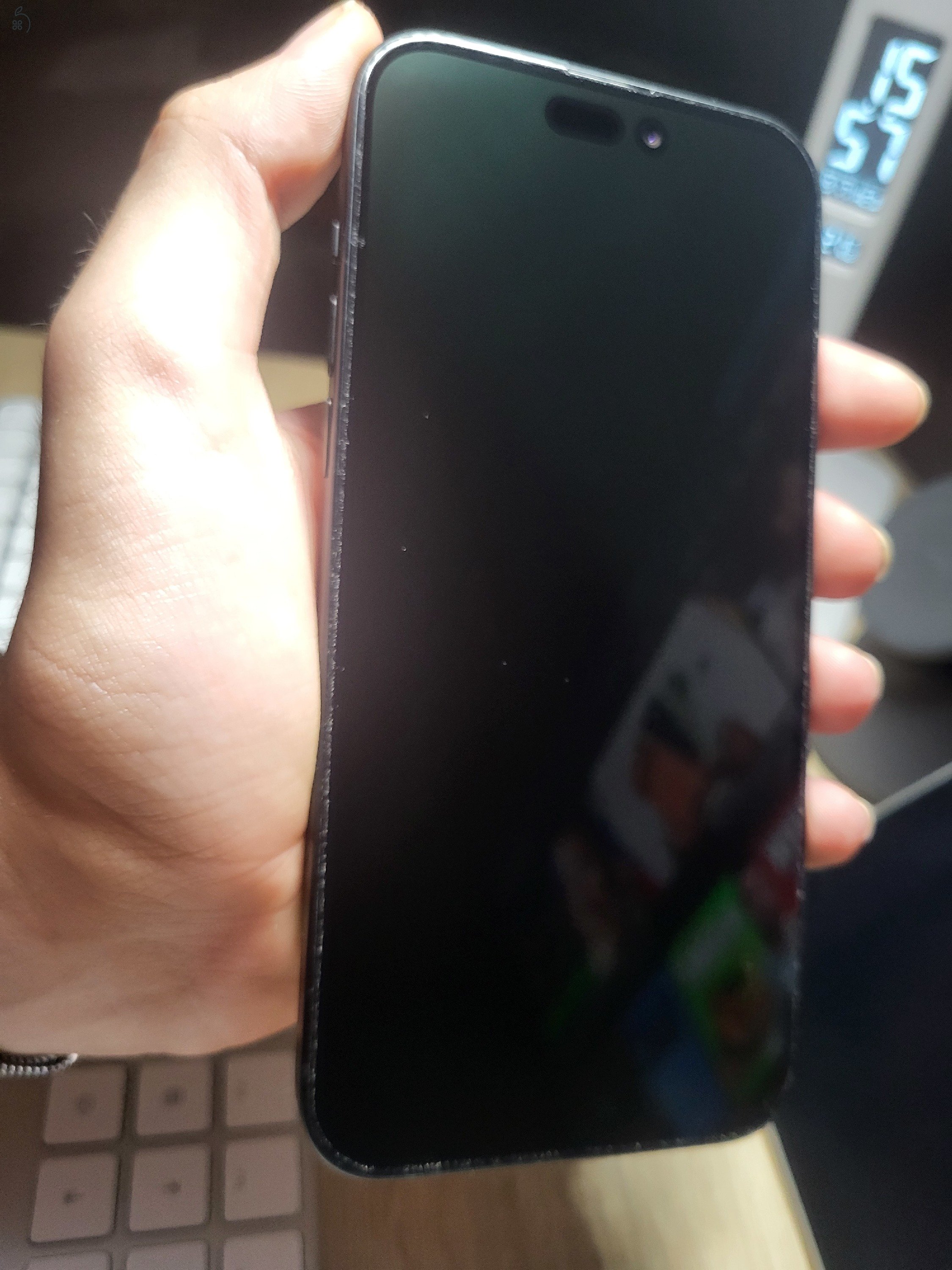 Iphone 15 plus, 128gb, újszerű, gyári tokokkal