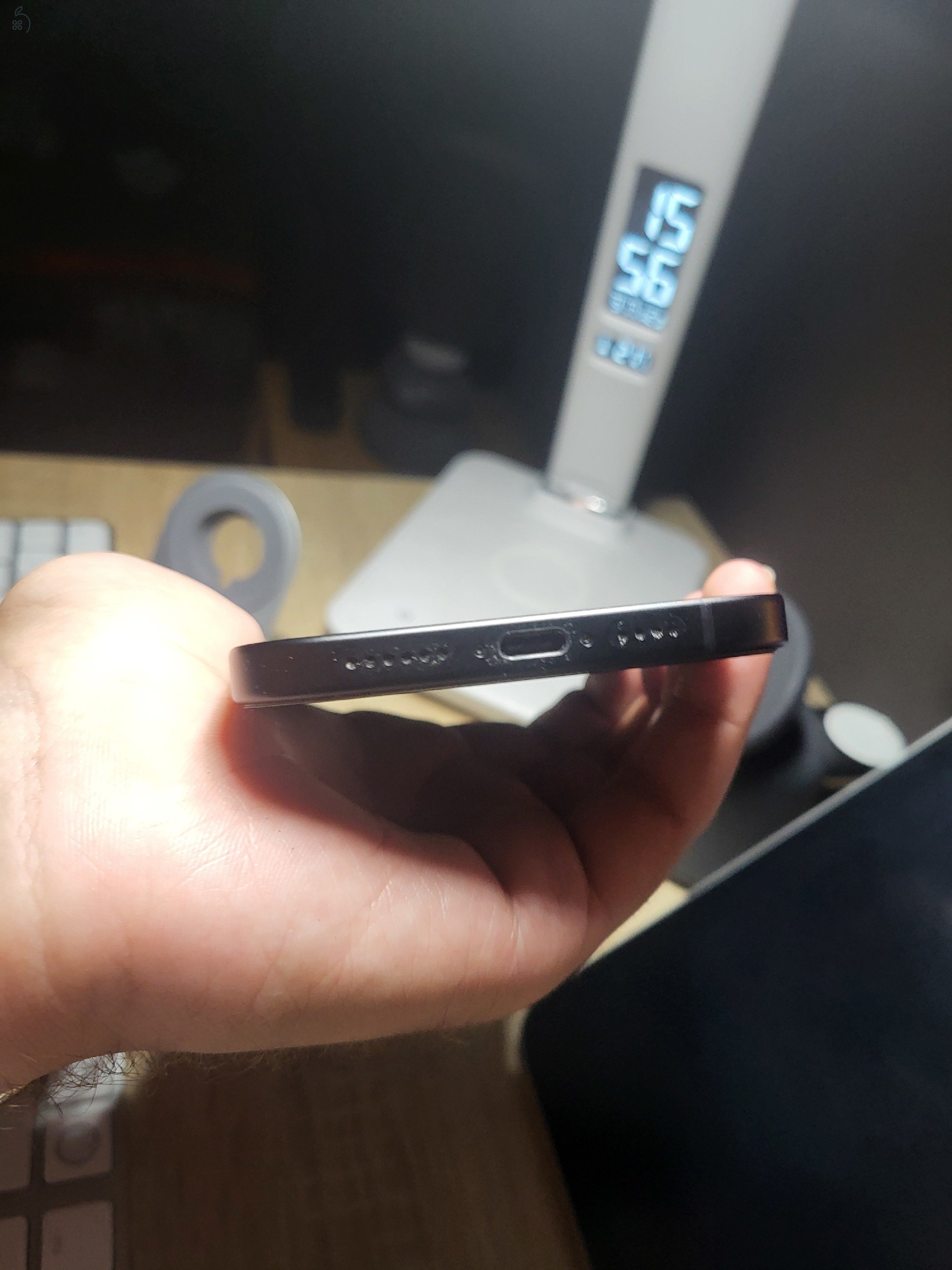 Iphone 15 plus, 128gb, újszerű, gyári tokokkal
