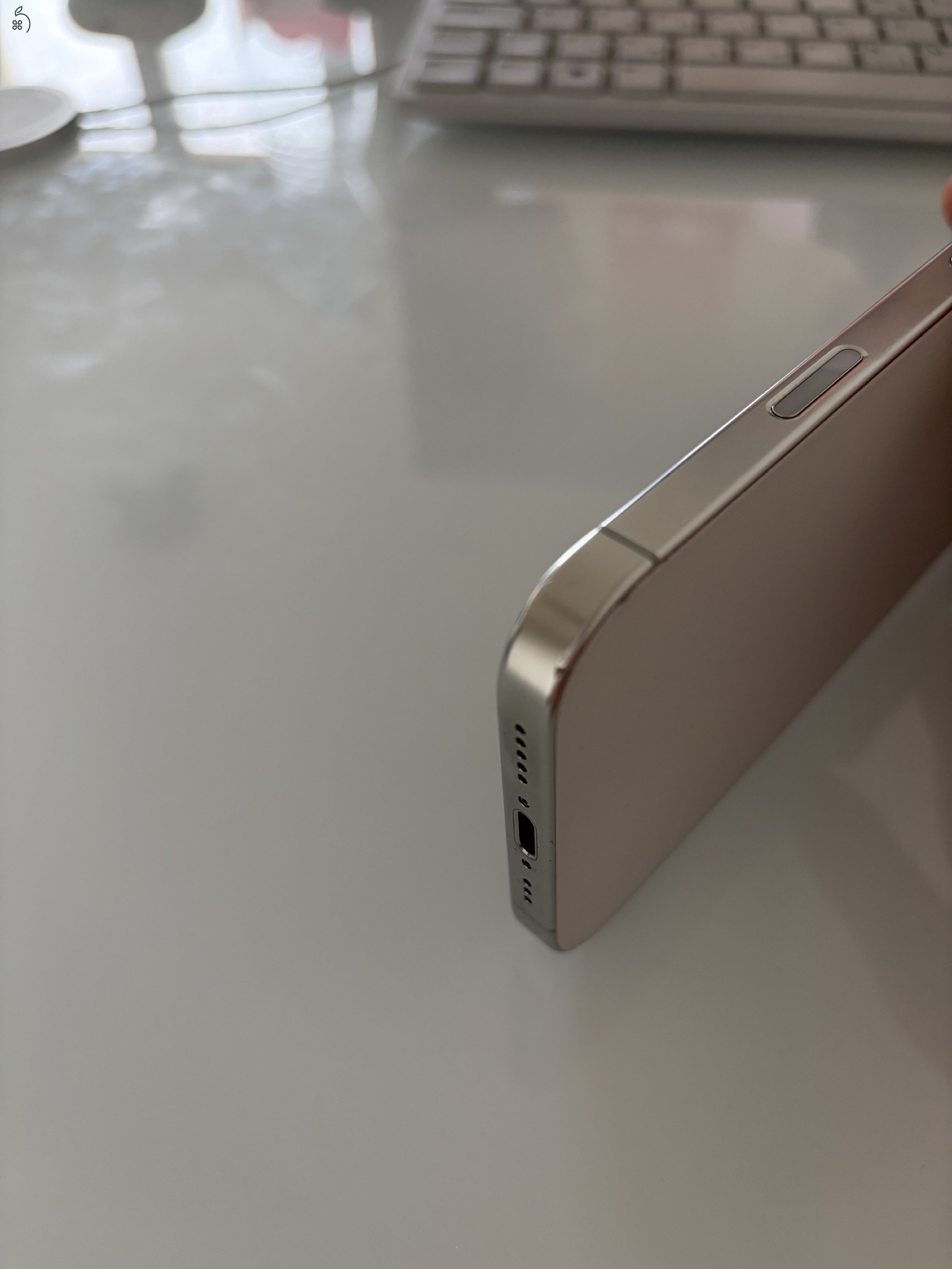 Apple iPhone 16 Pro 256GB fehér
