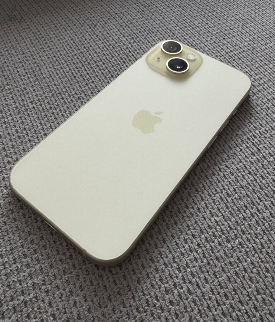 Hibátlan sárga iPhone 15