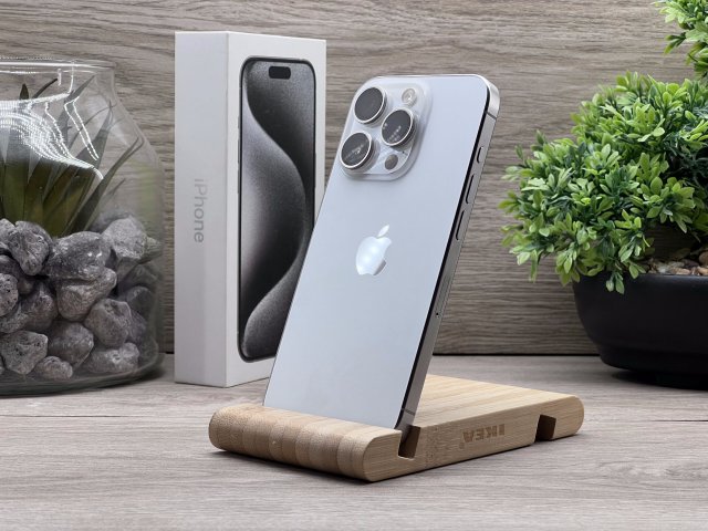 Hibátlan iPhone 15 Pro White Titanium 256GB 2 ÉV Garanciával Számlával 92% Akksi