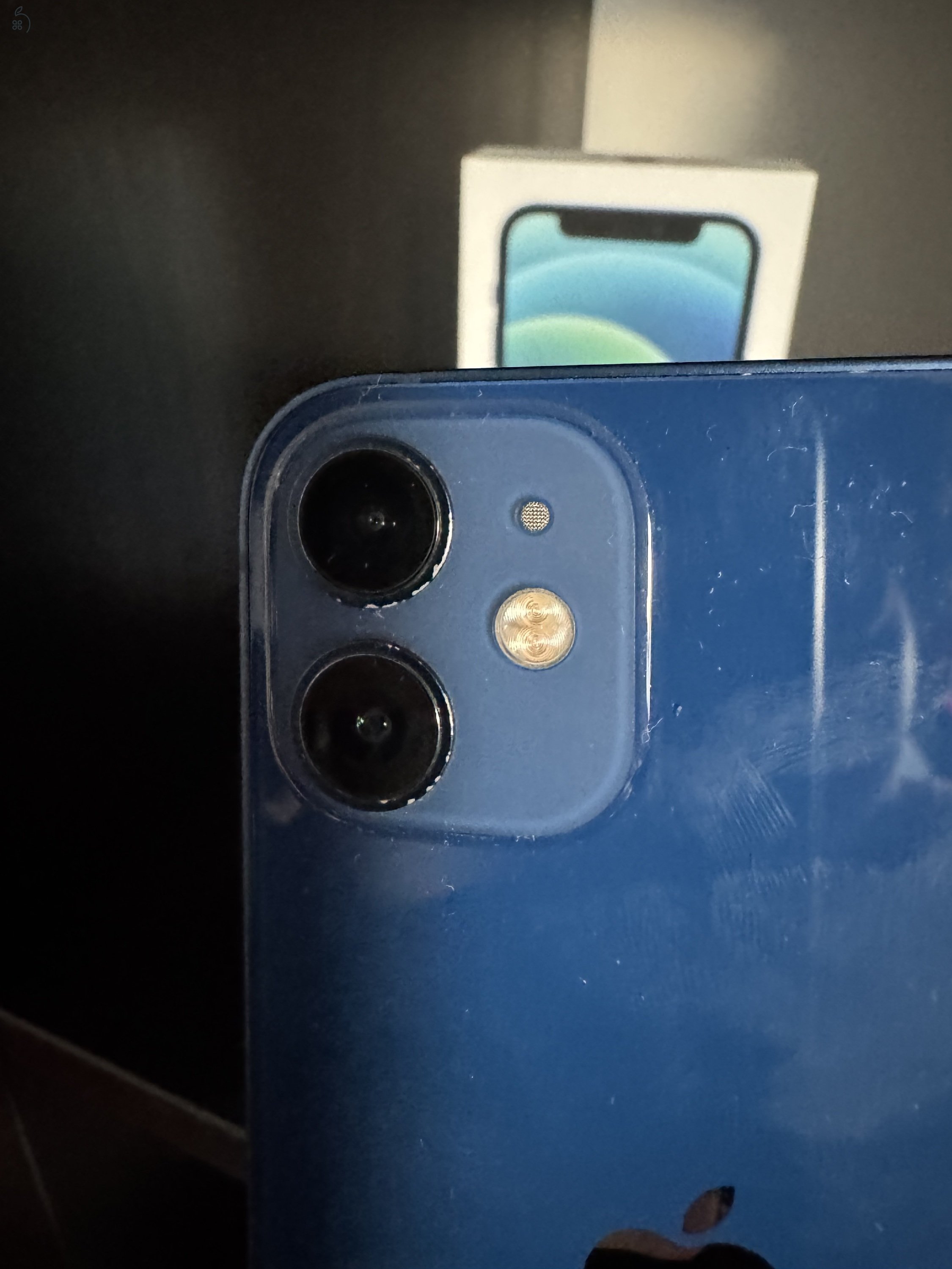 iPhone 12 mini 64 GB 93% Akku One függő