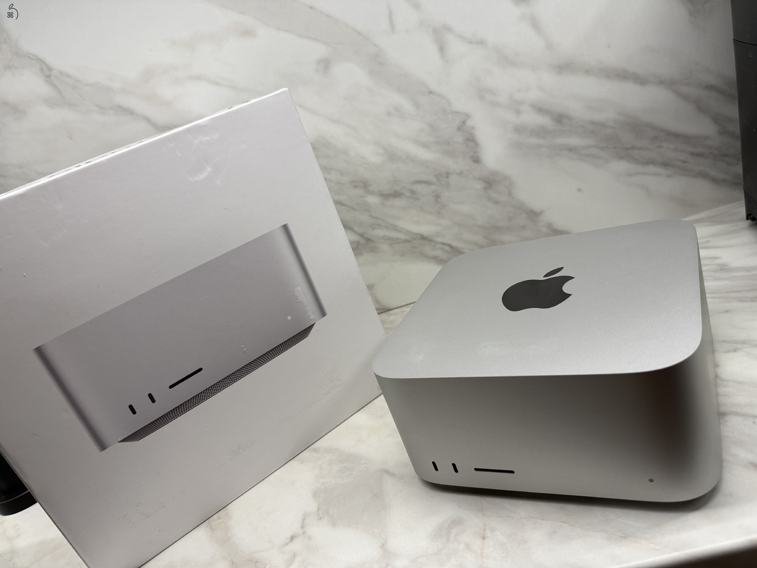 Mac Studio M1 Max /10C CPU/24C GPU/64GB/1TB 21 hónap garancia