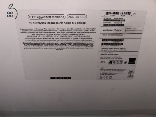 Szinte új Apple Macbook Air 15