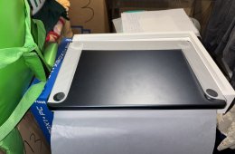 Szinte új Apple Macbook Air 15