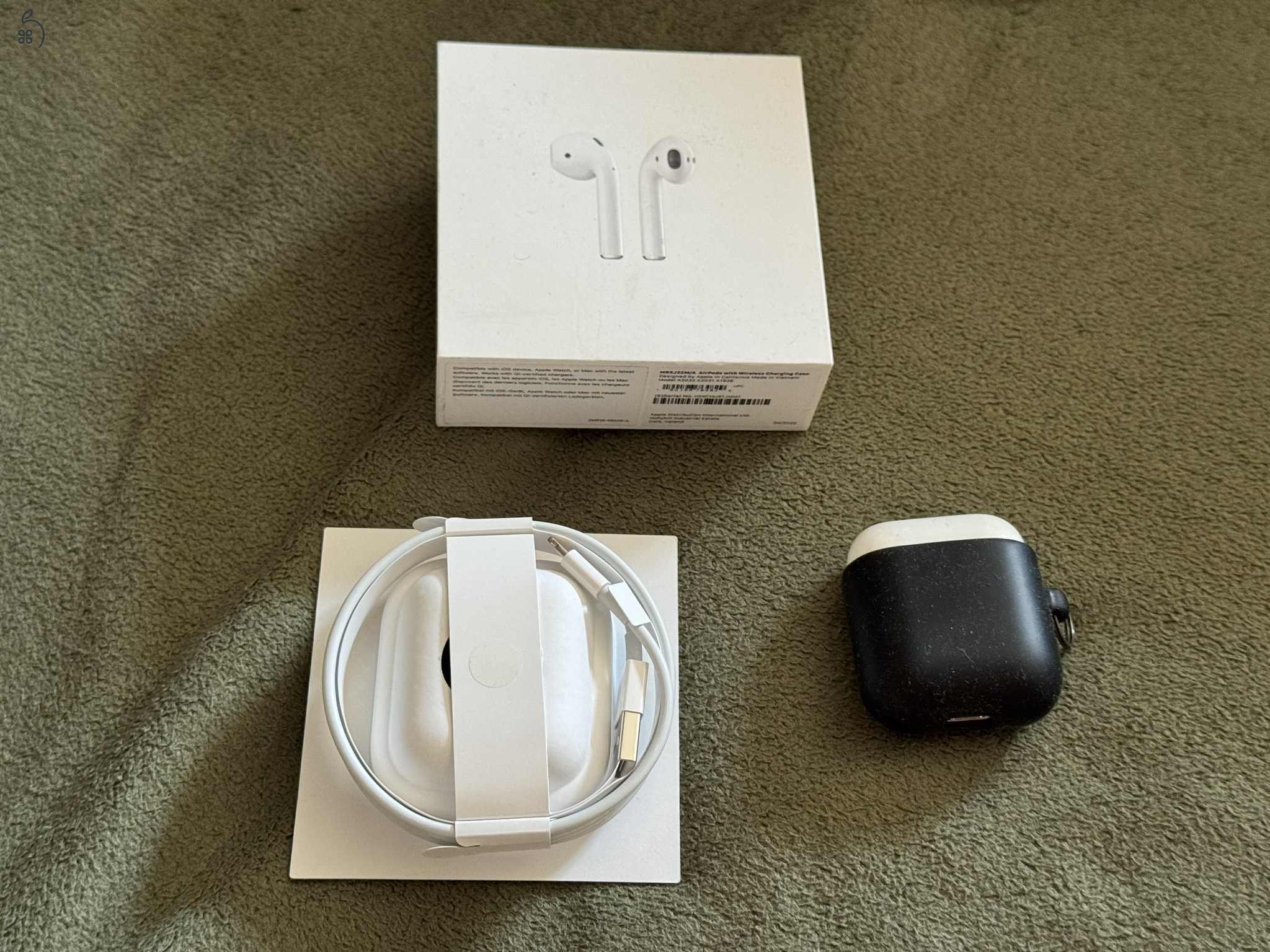 Apple AirPods2 fülhallgató