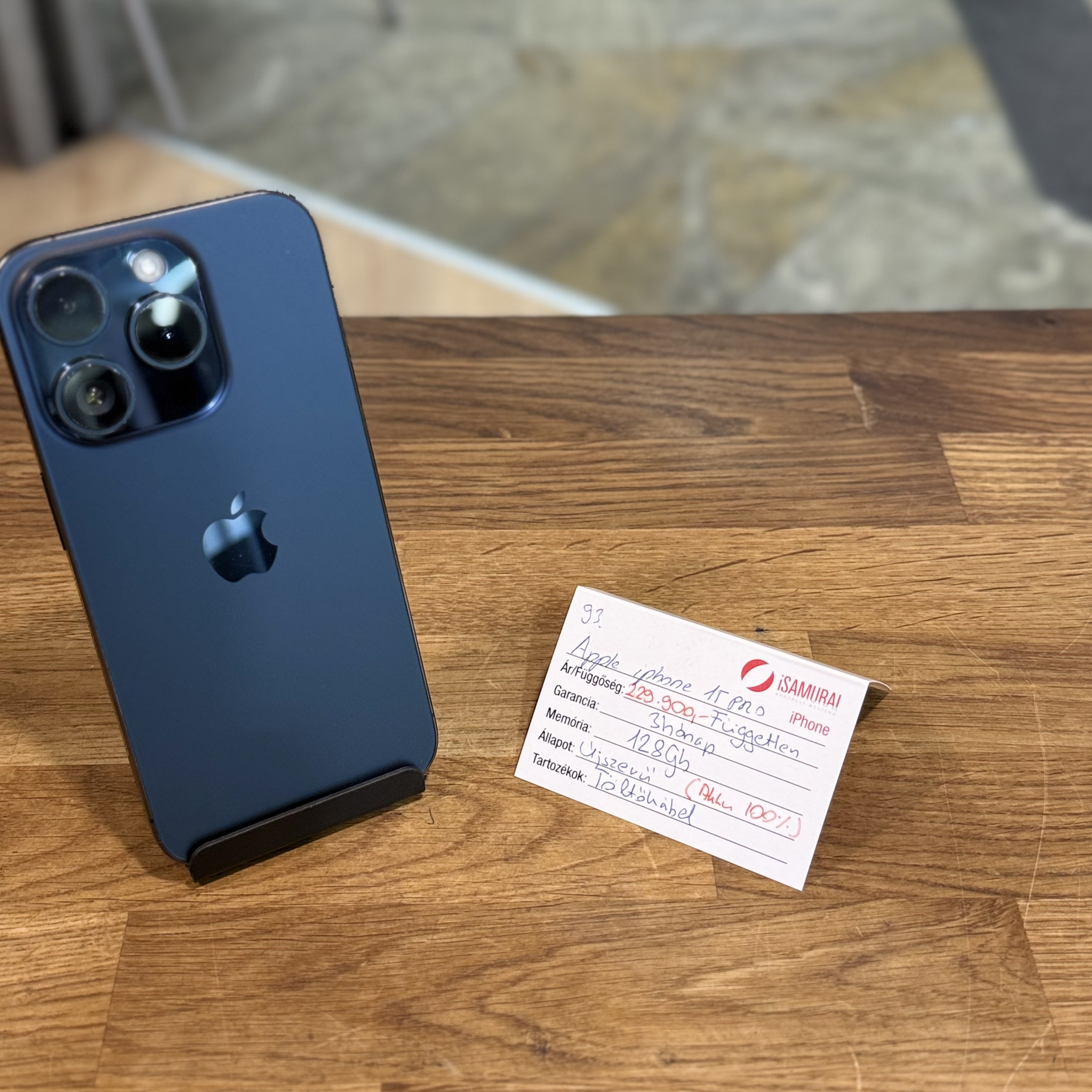 Apple iPhone 15 Pro - 128 GB - Kék Titán - Független-Új akku (93.)