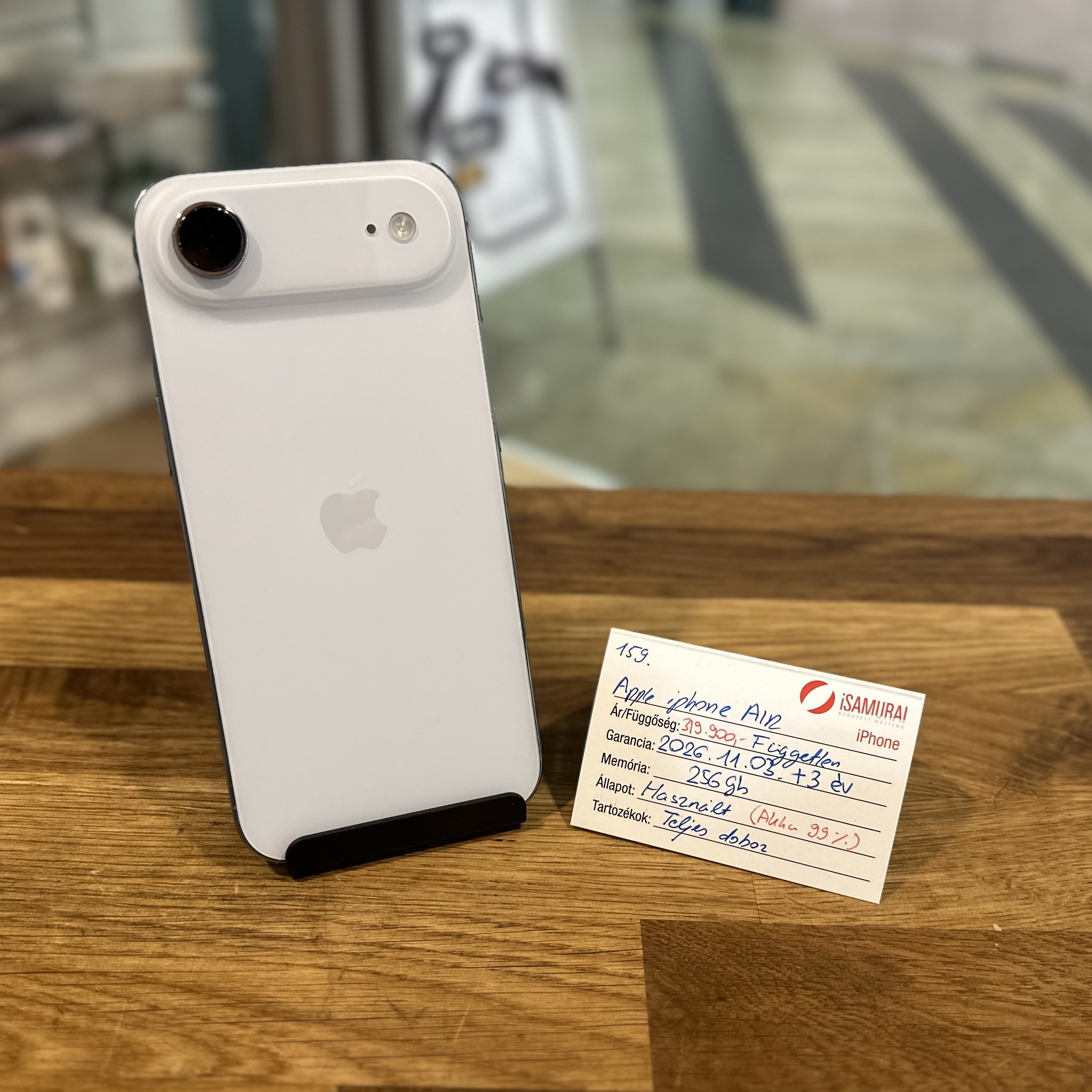 Apple iPhone AIR - E-SIM - 256 GB -  Kiterjesztett garancia! (159.)