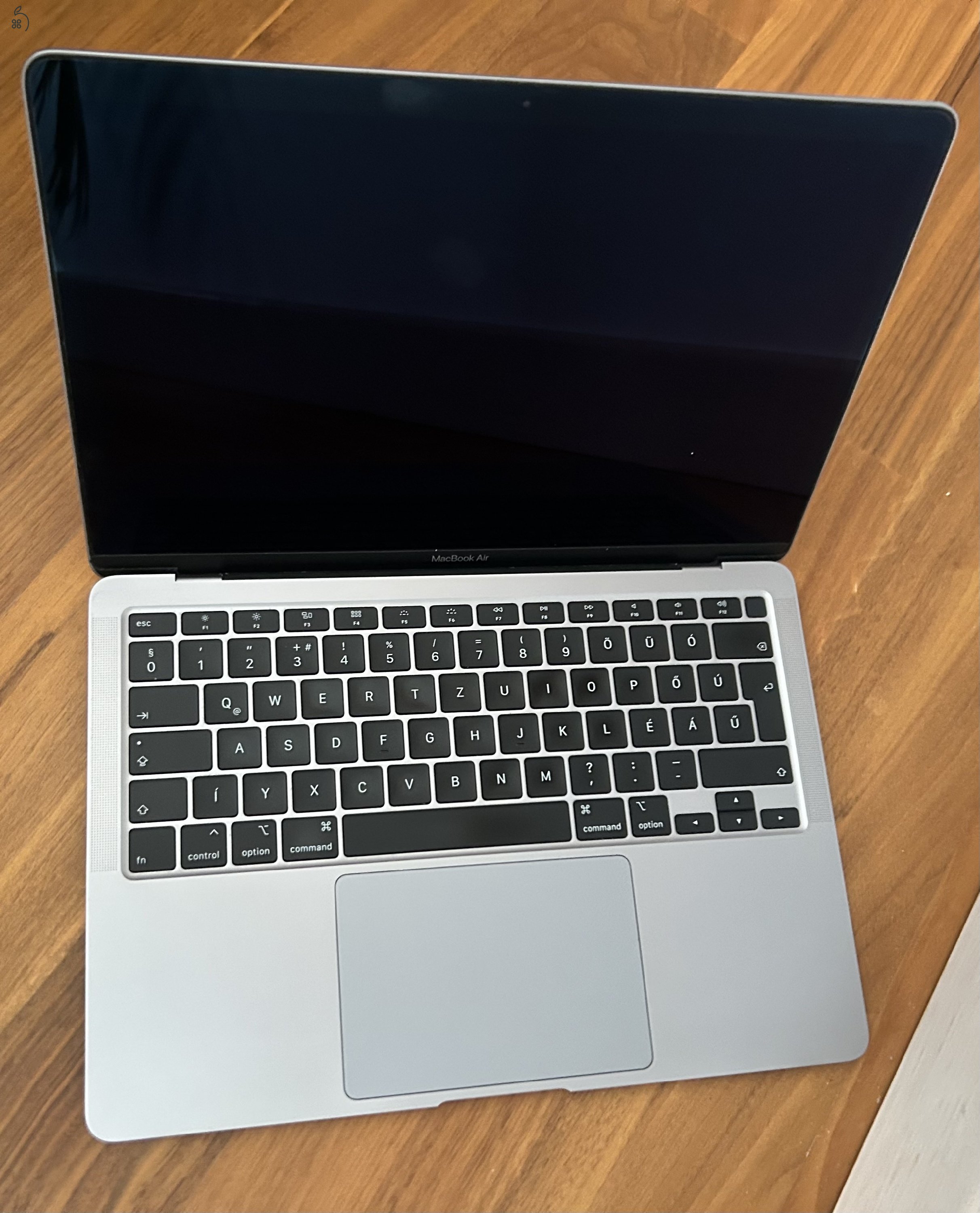 Apple Macbook Air 13 Retina 2020 Intel i5, 8GB RAM