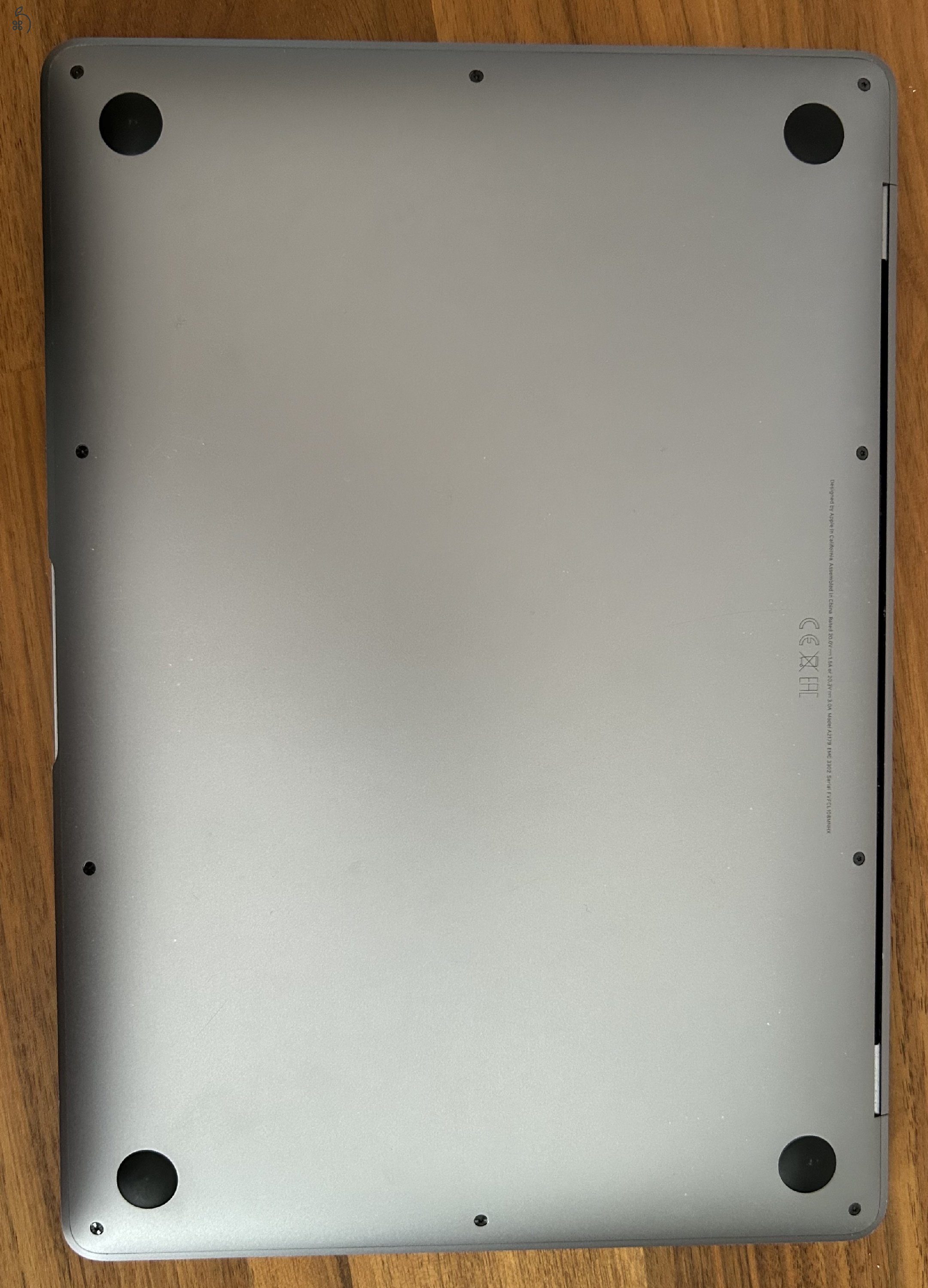 Apple Macbook Air 13 Retina 2020 Intel i5, 8GB RAM