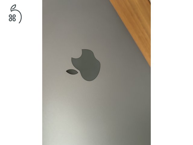 Apple Macbook Air 13 Retina 2020 Intel i5, 8GB RAM