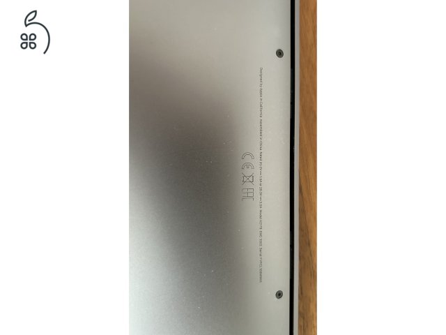 Apple Macbook Air 13 Retina 2020 Intel i5, 8GB RAM