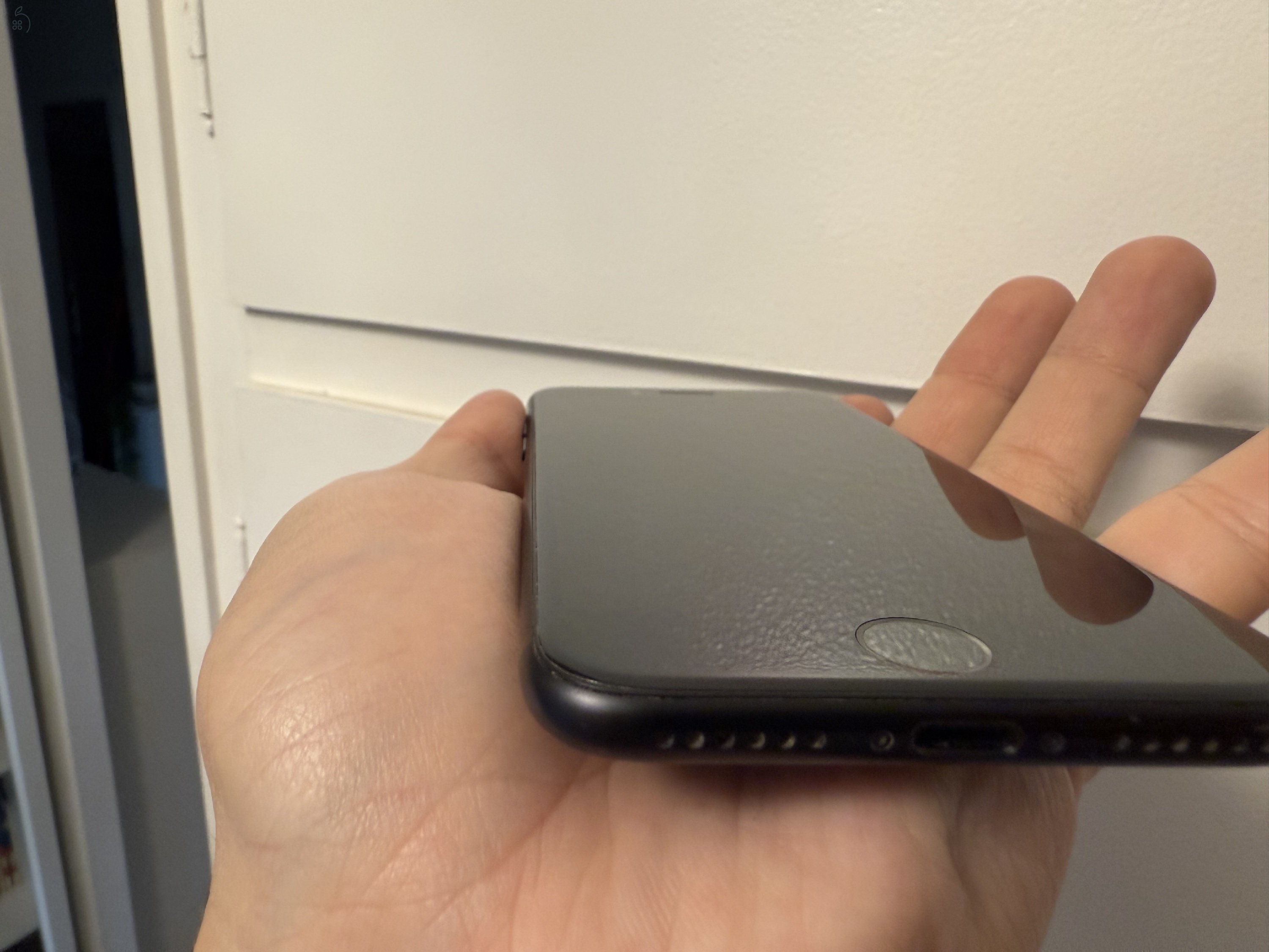 Apple iPhone 7 Fekete 32GB, Yettel