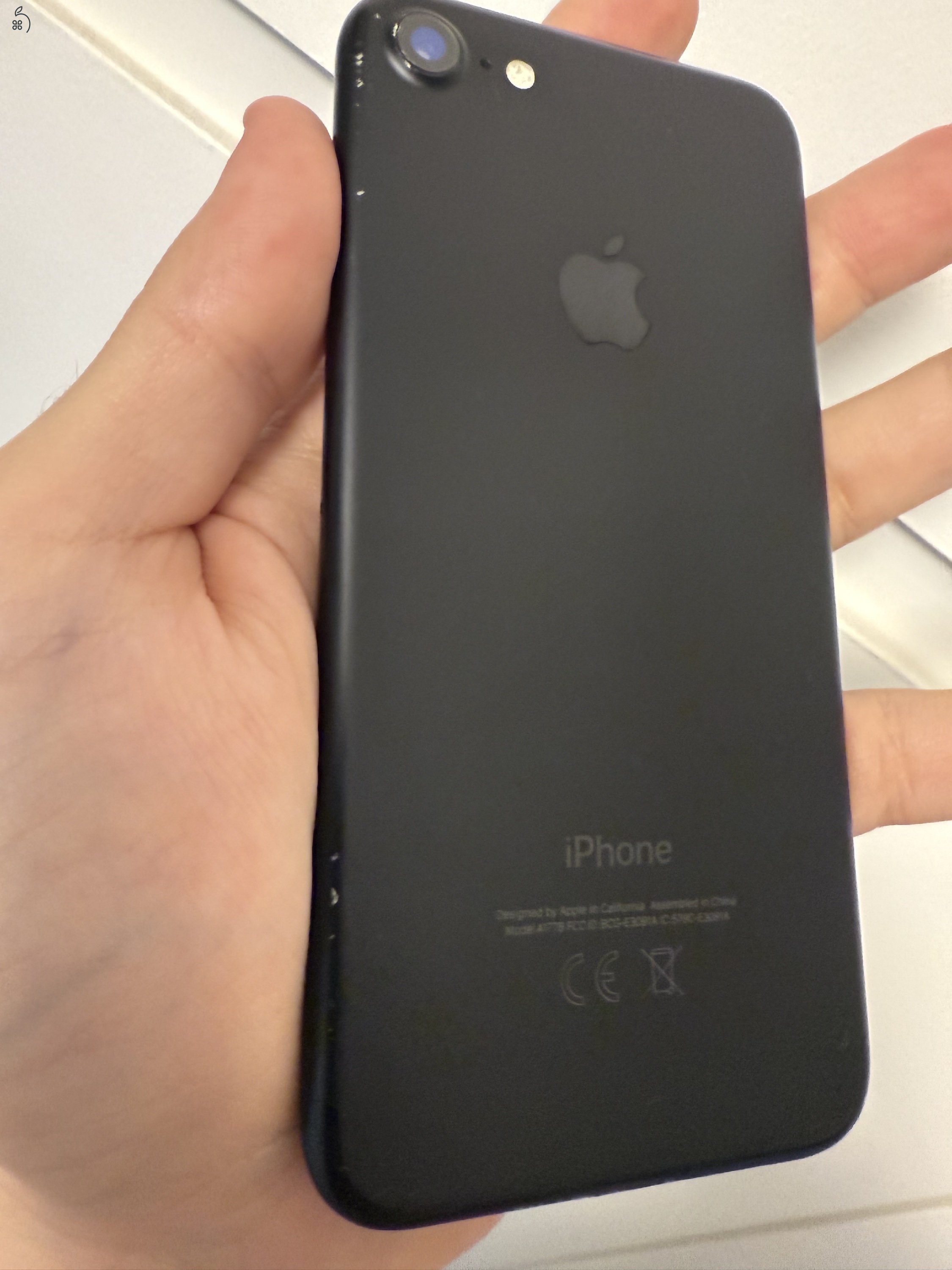Apple iPhone 7 Fekete 32GB, Yettel