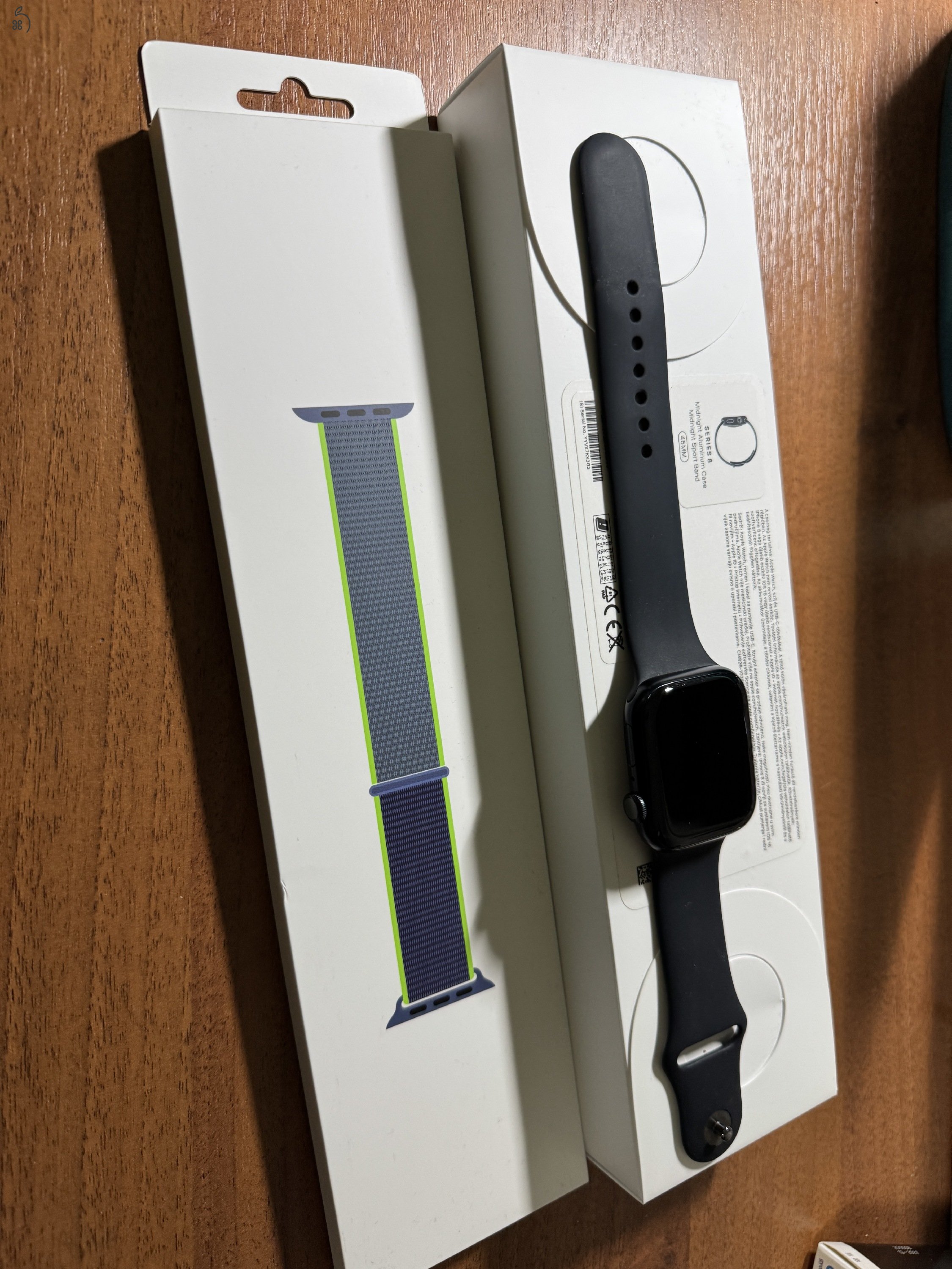 Apple Watch S8 45mm Midnight blue kitűnő + ajándék apple szíj