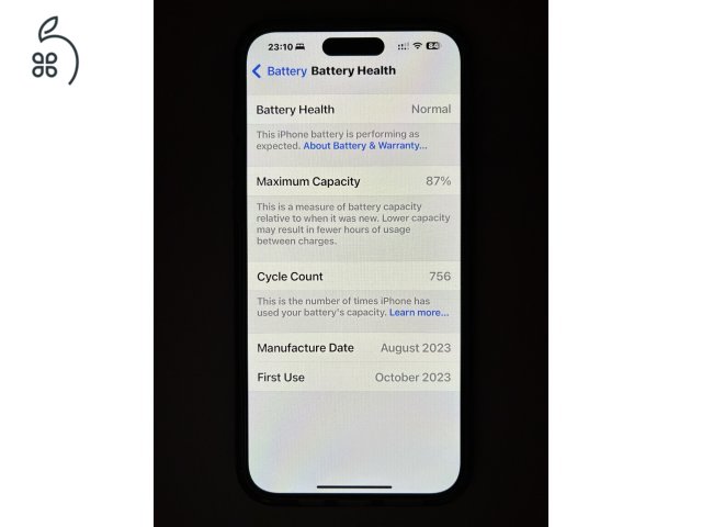 iPhone 15 Pro Max 512GB extrákkal eladó