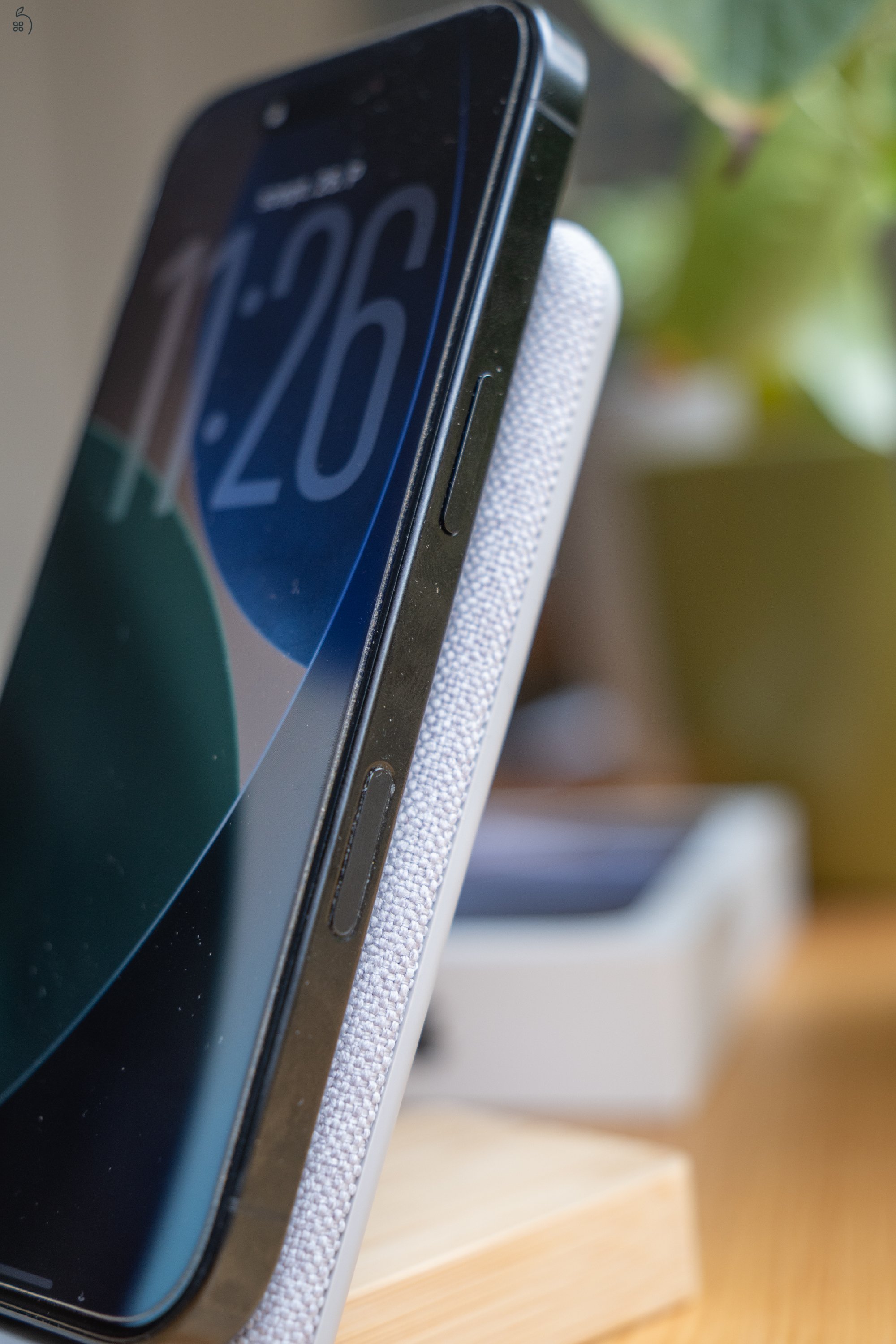 ???? Eladó iPhone 16 Pro – 128 GB – Black