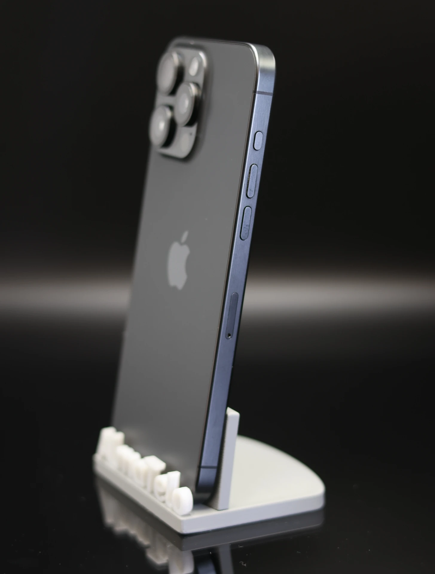 Apple iPhone 15 Pro Max 256 GB Black Titanium 90% akku - 12 HÓ GARANCIA