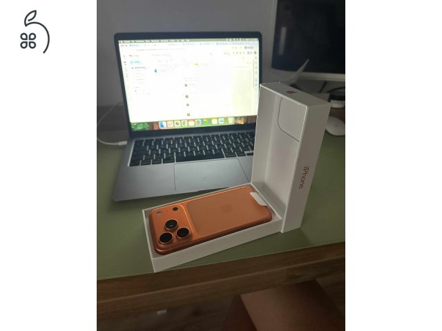 iPhone 17 Pro - 256 gb / Cosmic Orange szín  - Apple garanciás 