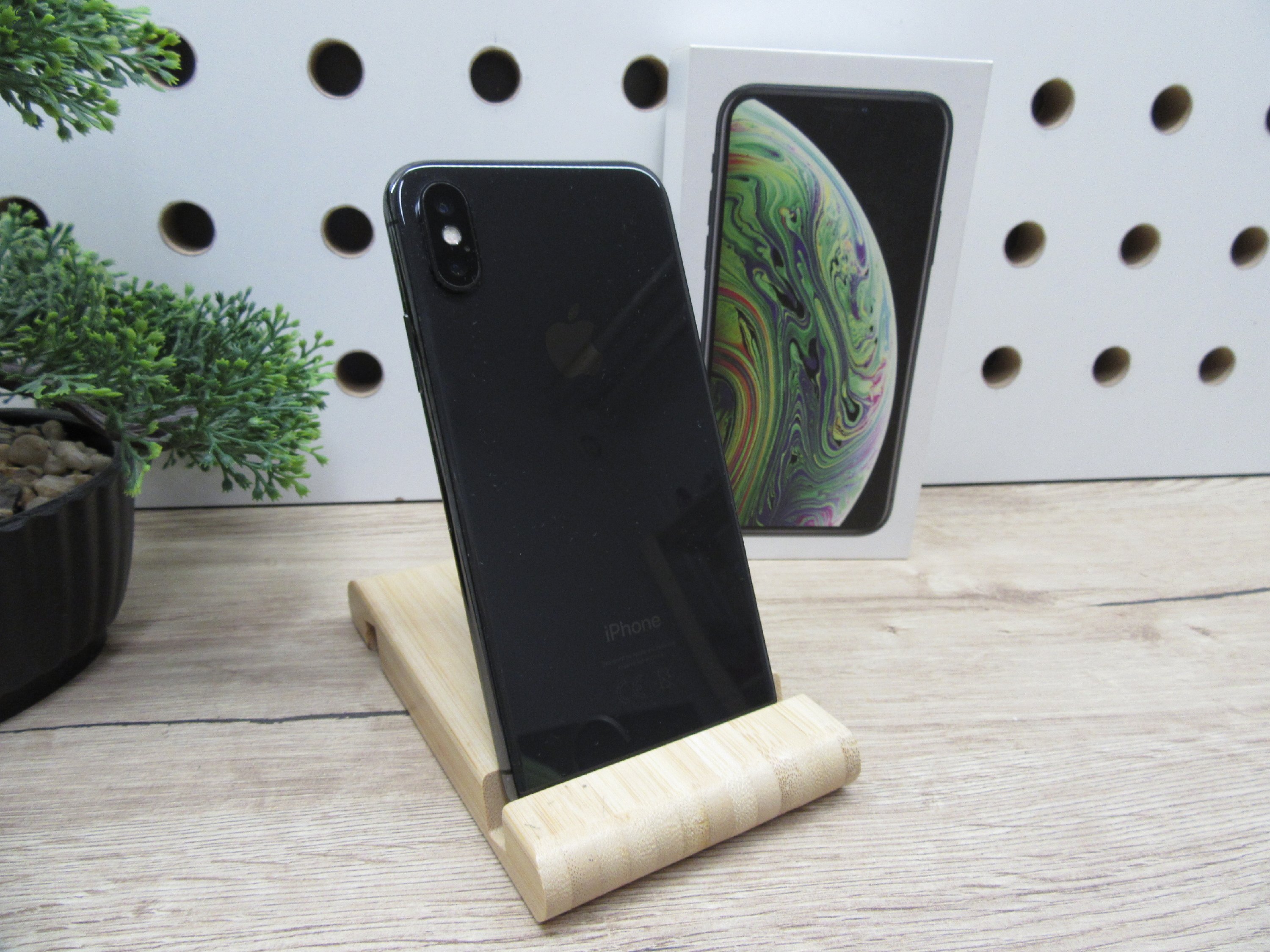 Apple iPhone X – Space Gray – Ikonikus dizájn, Face ID, OLED kijelző – 64 GB – Használt, megkímélt – 100% akku – Garancia 3 hónap