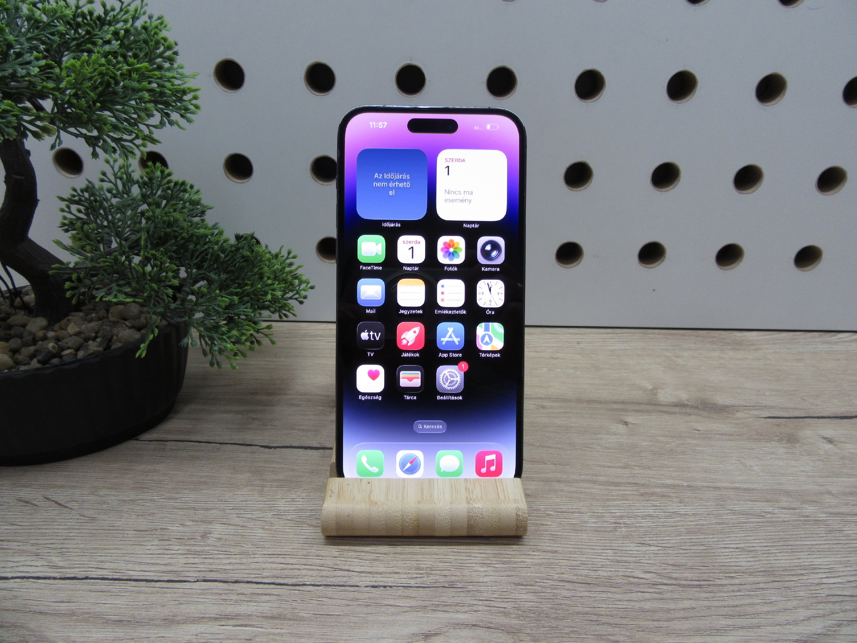 Apple iPhone 14 Pro Max – Purple (Deep Purple) – Dynamic Island, 120 Hz ProMotion, 48 MP Pro kamera – 128 GB – Használt, szép állapot – 100% akku – Garancia 3 hónap