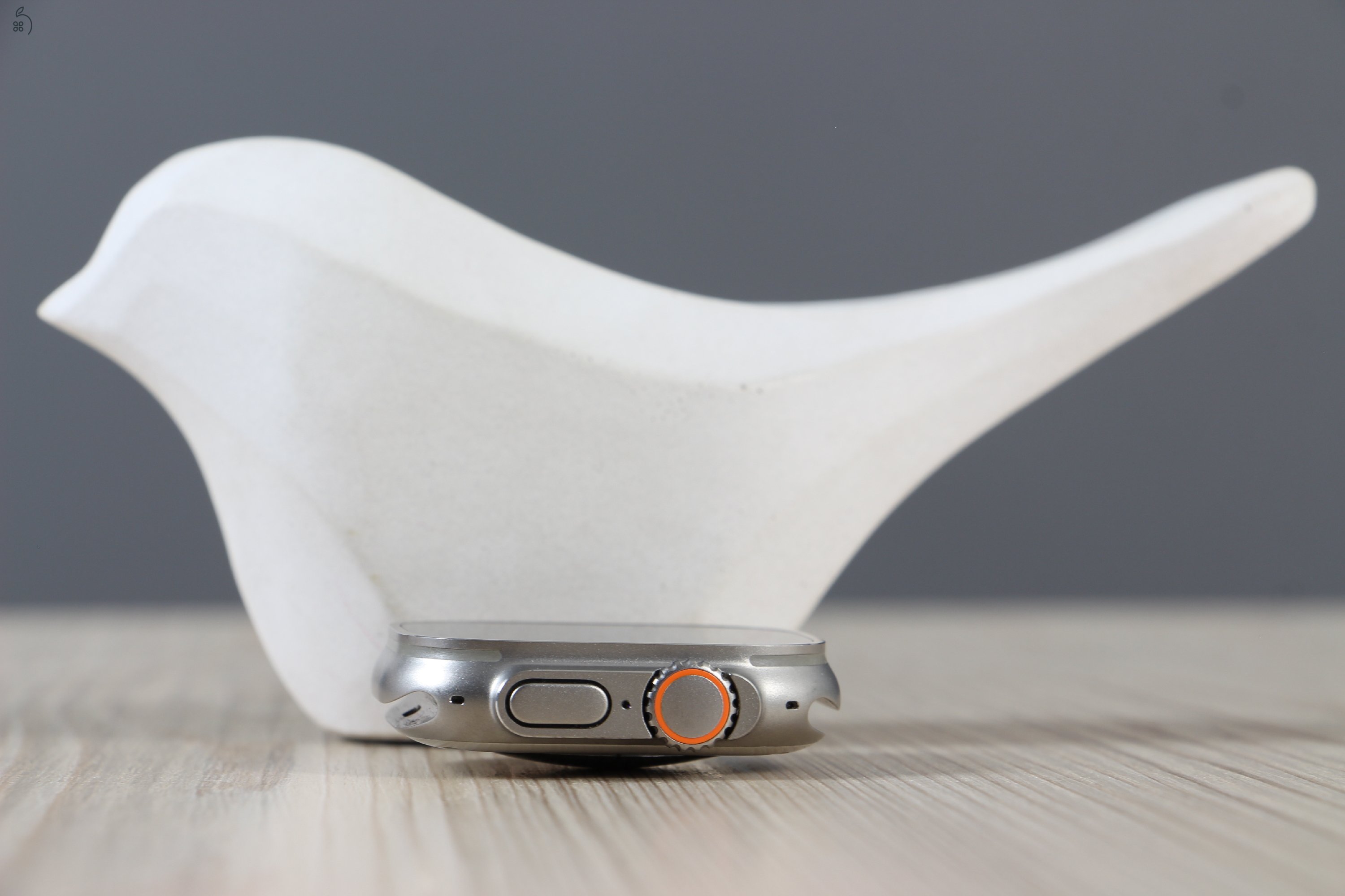 Apple Watch Ultra 1 Gen. 49mm Natural Titanium B US-7201