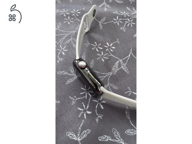 Apple Watch 8 Cellular 41 mm Rozsdamentes acél