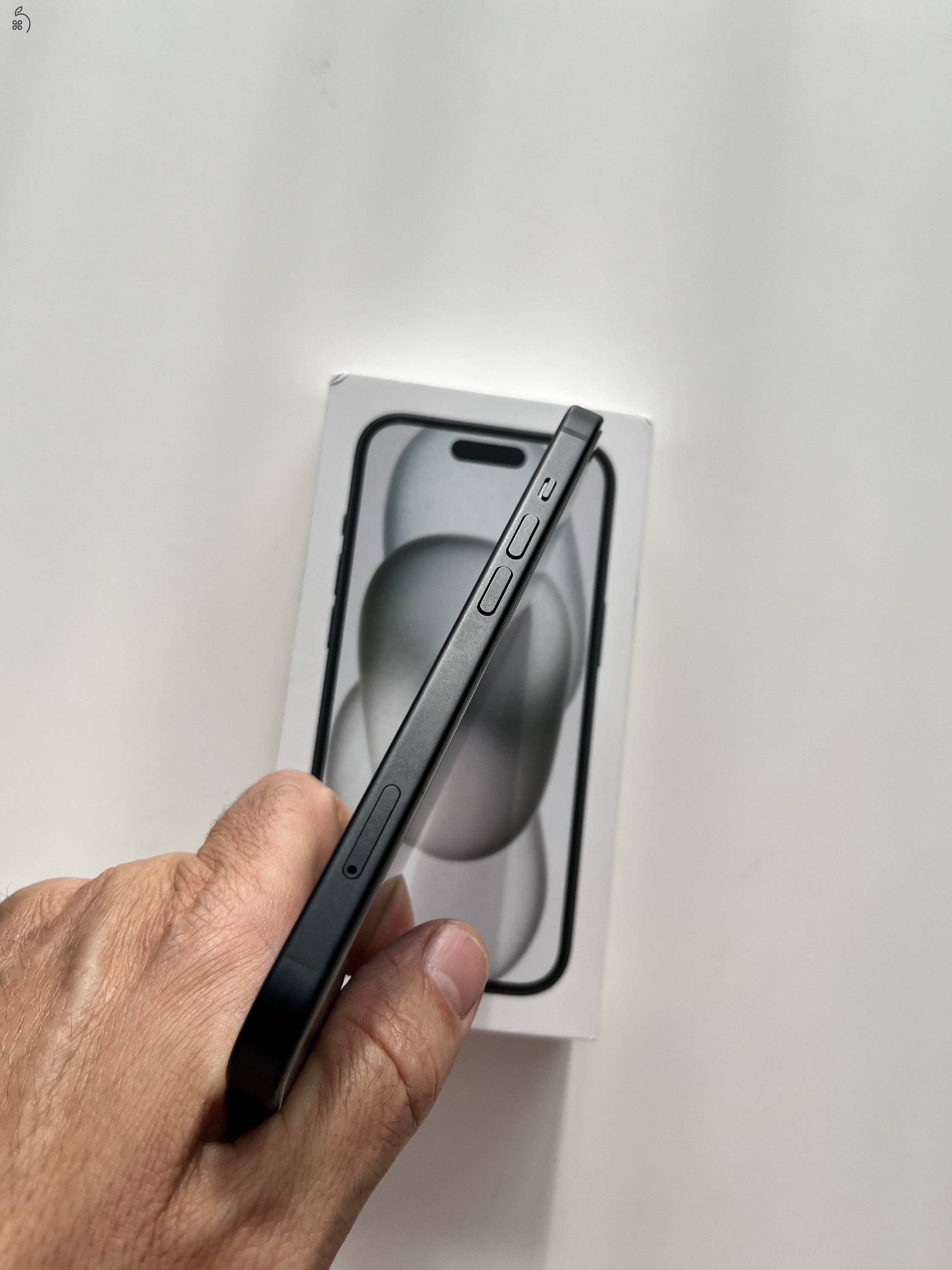 iPhone 15 128GB Új! 0 töltési ciklus!