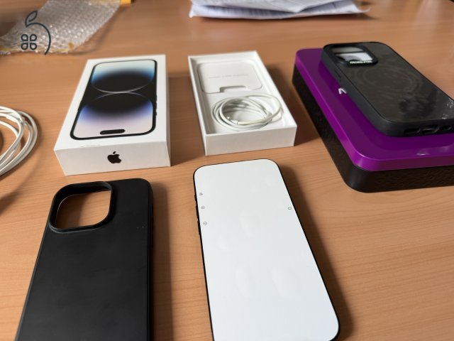 VADONAT ÚJ! iPhone 14 Pro Space Black 128GB 1 ÉV Garancia 