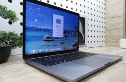 Apple MacBook Pro 13 (2020, M1) – Retina, 17 órás üzemidő, halk erő – 8 GB / 500 GB – Használt, karcmentes – 87% akku (371 ciklus) – 3 hónap garancia