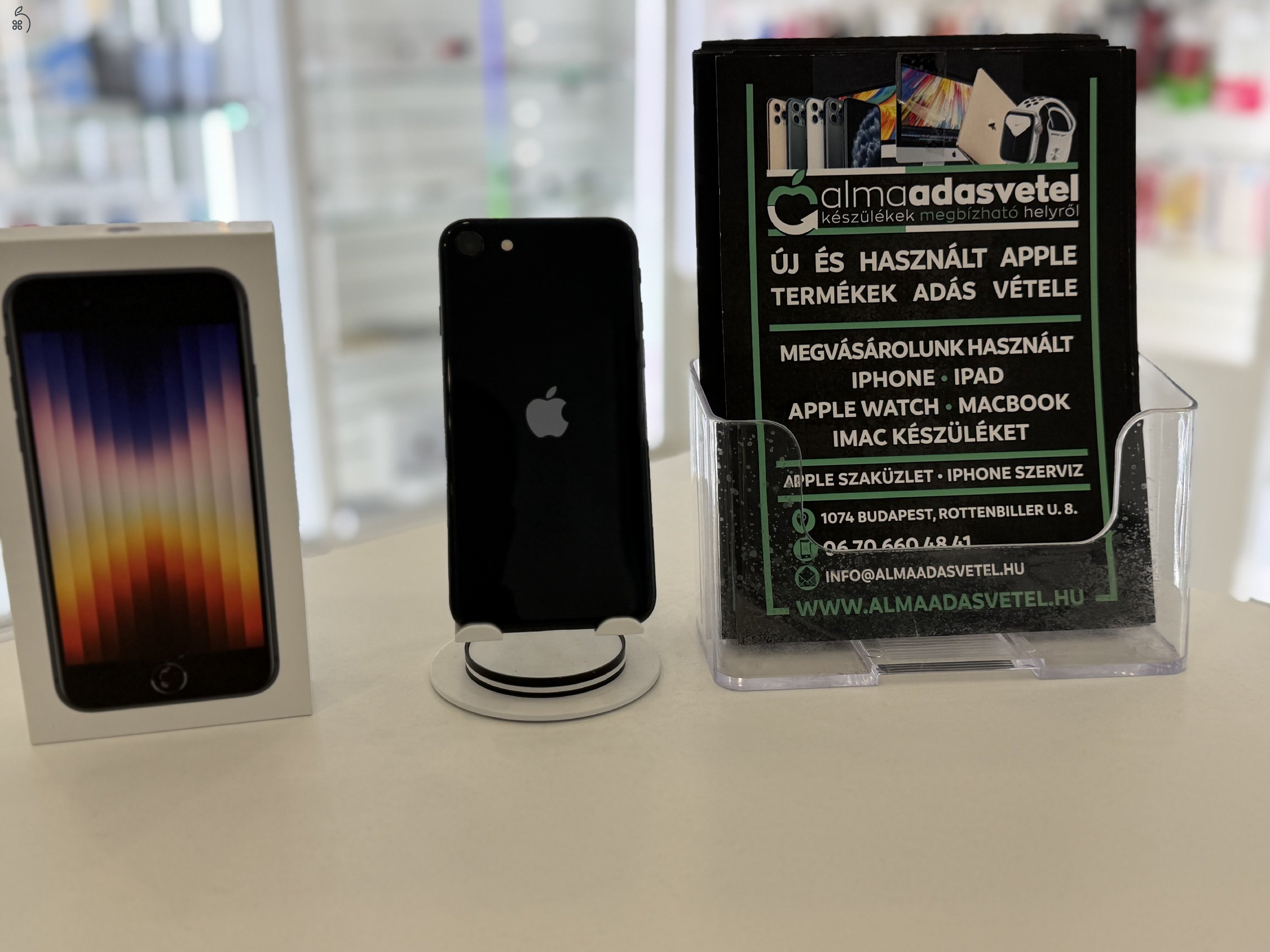 iPhone SE 64GB 2022 3Gen. Újszerű Független/1-3 hónap gar./Akku 84%6p4485