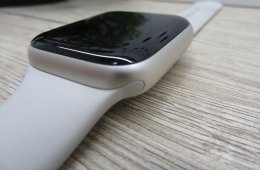 Apple Watch SE (2. generáció) – 40 mm – Pehelykönnyű, gyors és megbízható – Használt, karcmentes – Garancia 3 hónap