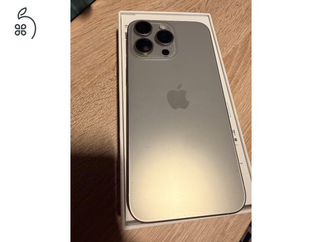 iPhone 15 Pro Max – Natúr Titán