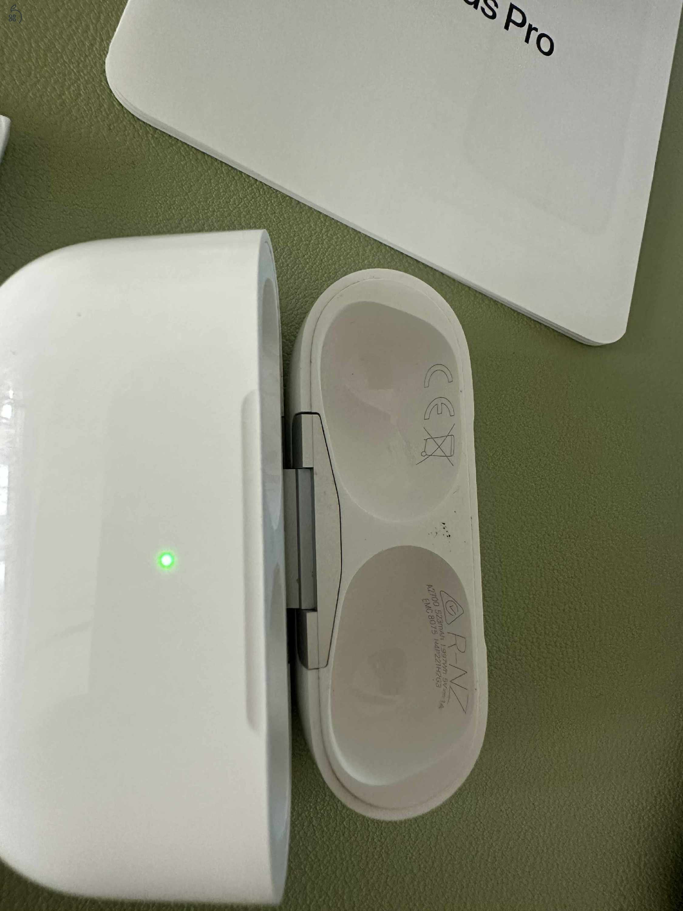 Apple AirPods Pro — 2. generációs (használt, szép állapotban)