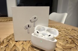 Apple AirPods Pro 2 MagSafe Charging Case (USB-C)