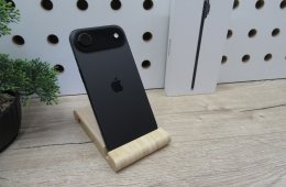Apple iPhone Air – Space Black – Pehelykönnyű elegancia, nagy tárhely – 256 GB – Használt, újszerű – 100% akku (6 ciklus) – Garancia 2026. 09. 25-ig
