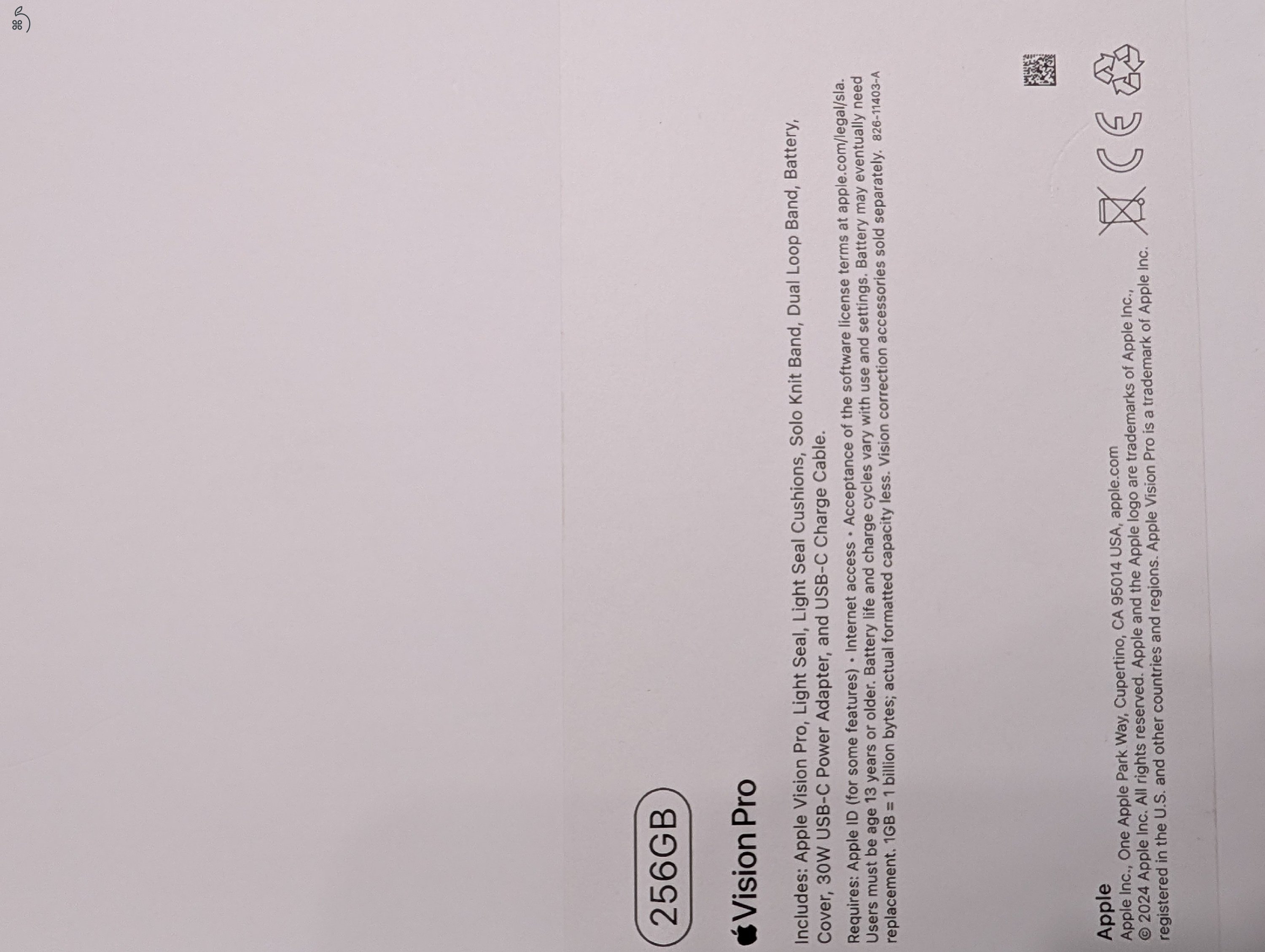 Apple Vision Pro - 256G + Travel Case 
