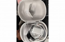Apple Vision Pro - 256G + Travel Case 