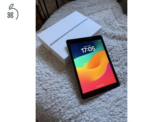 iPad 6th Gen (2018) 32gb, Wi-Fi, MR7F2HC/A