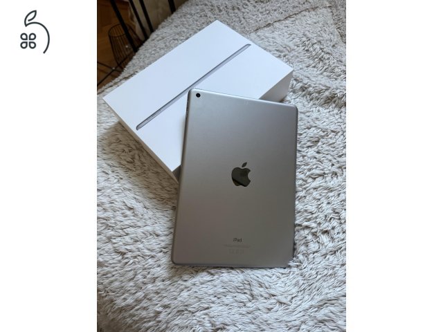 iPad 6th Gen (2018) 32gb, Wi-Fi, MR7F2HC/A