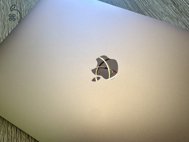 Hibás termék! MacBook Air (Retina, 13-inch, 2020)