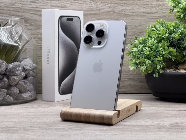 Hibátlan iPhone 15 Pro White Titanium 256GB 2 ÉV Garanciával Számlával 92% Akksi
